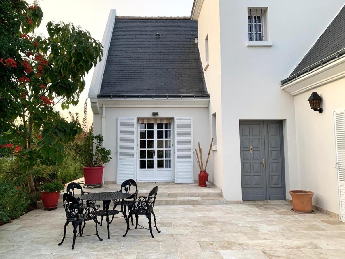 La Tour De Saint Cyr Saint-Cyr-sur-Loire Exterior foto